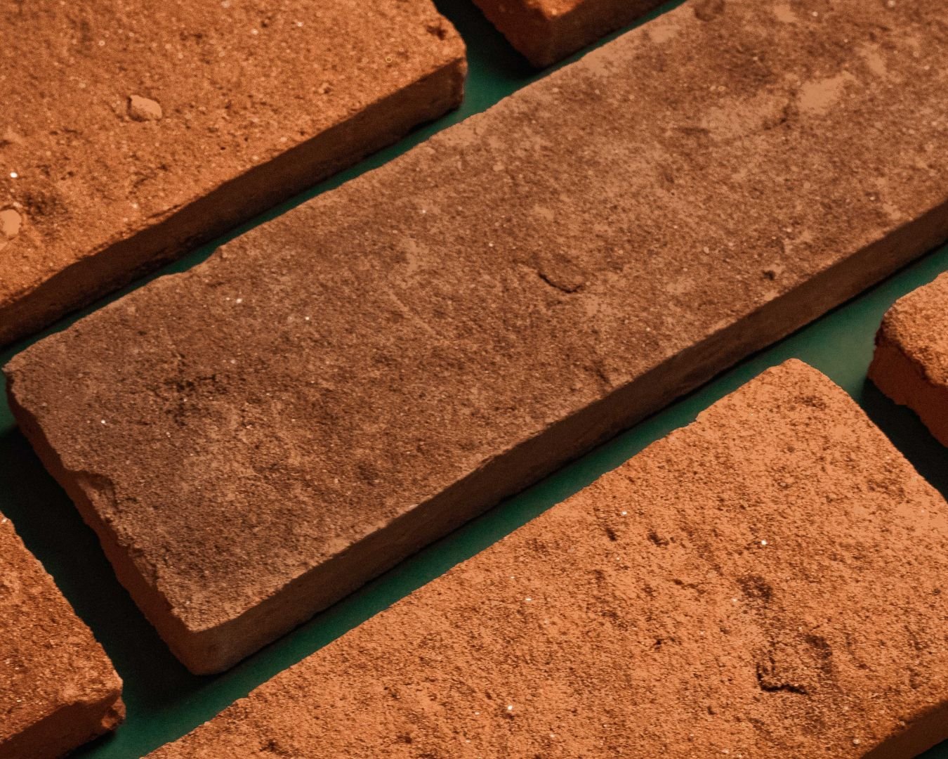 Riemchen aus Terracotta